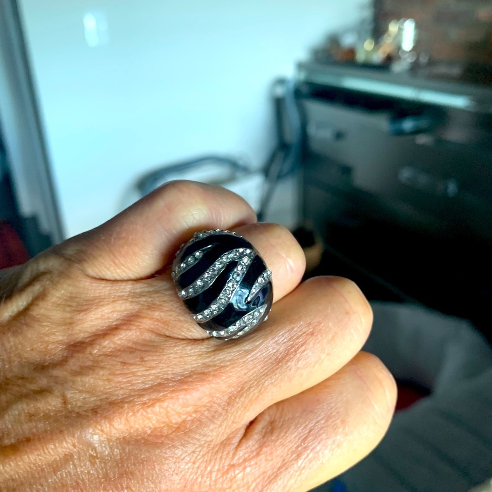 Cocktail ring